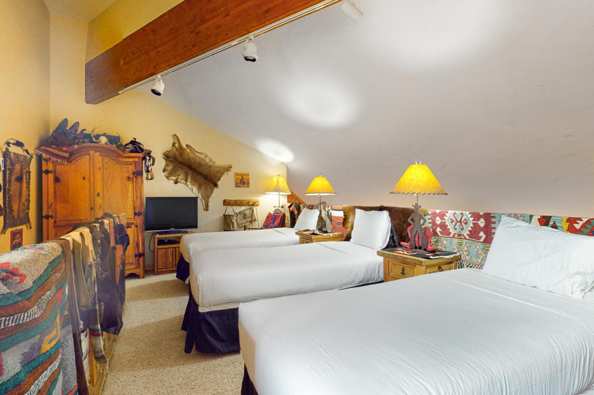 Pine Ridge Condos Breckenridge Room photo