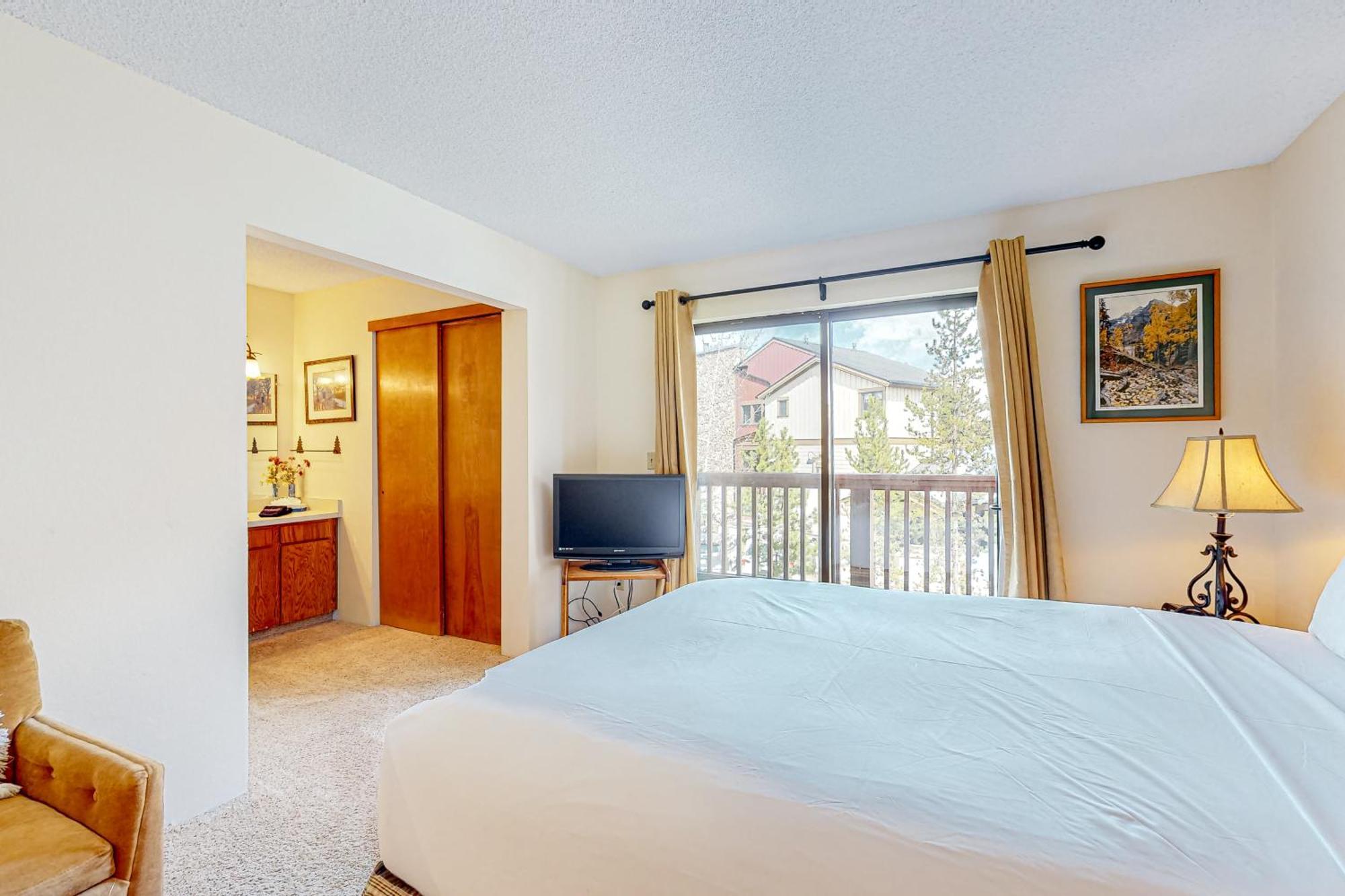 Pine Ridge Condos Breckenridge Room photo