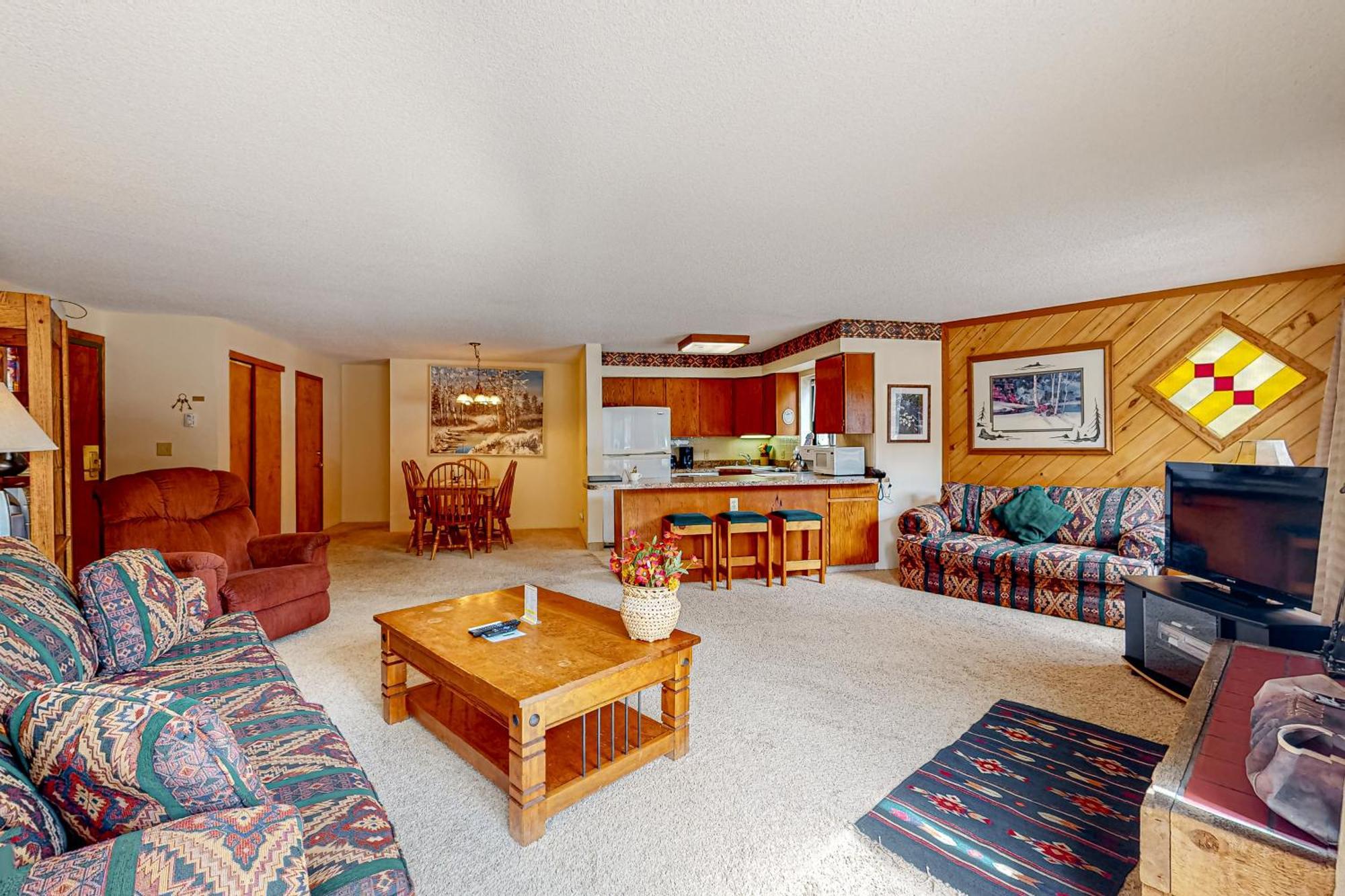 Pine Ridge Condos Breckenridge Room photo