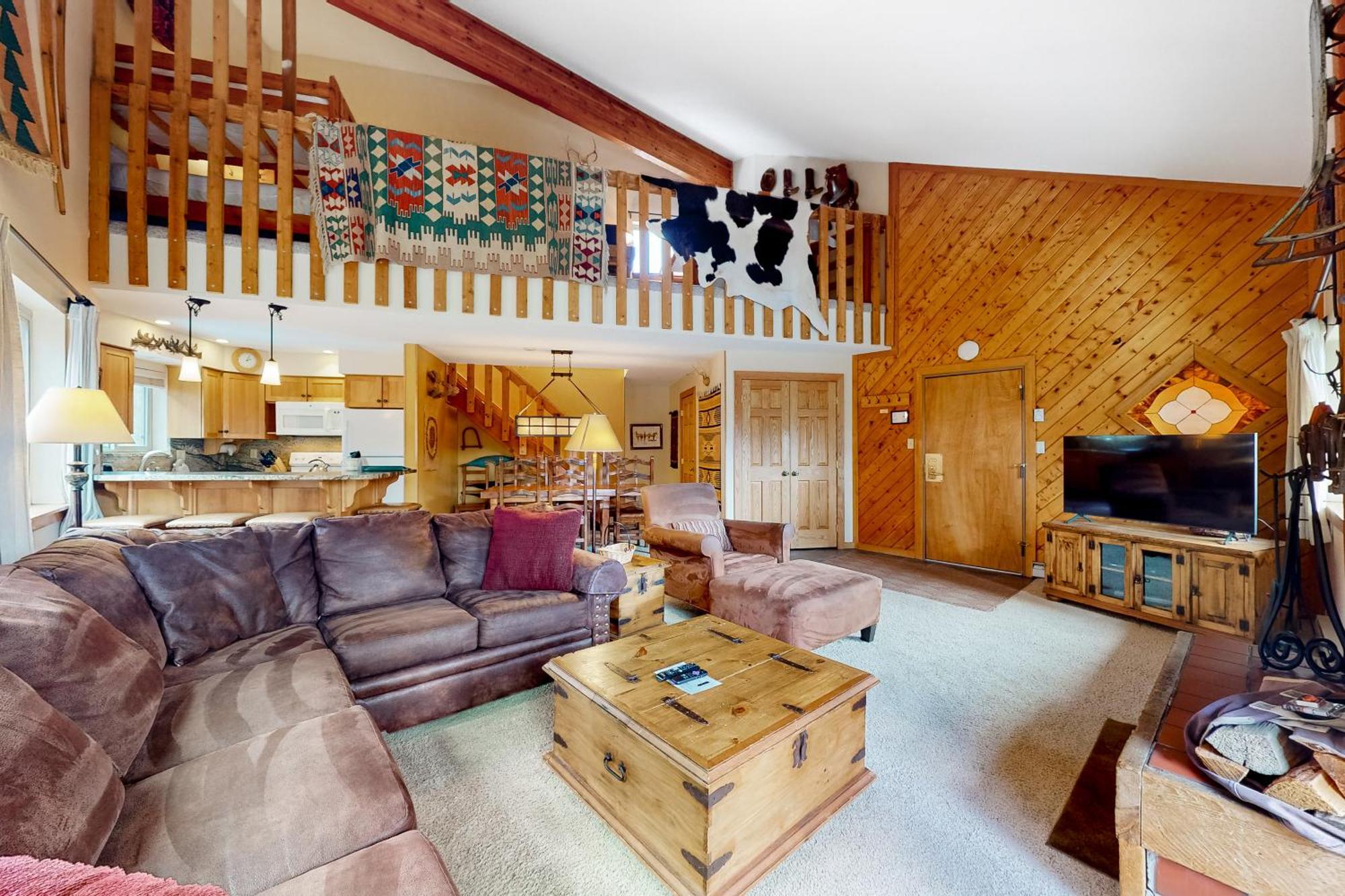 Pine Ridge Condos Breckenridge Room photo